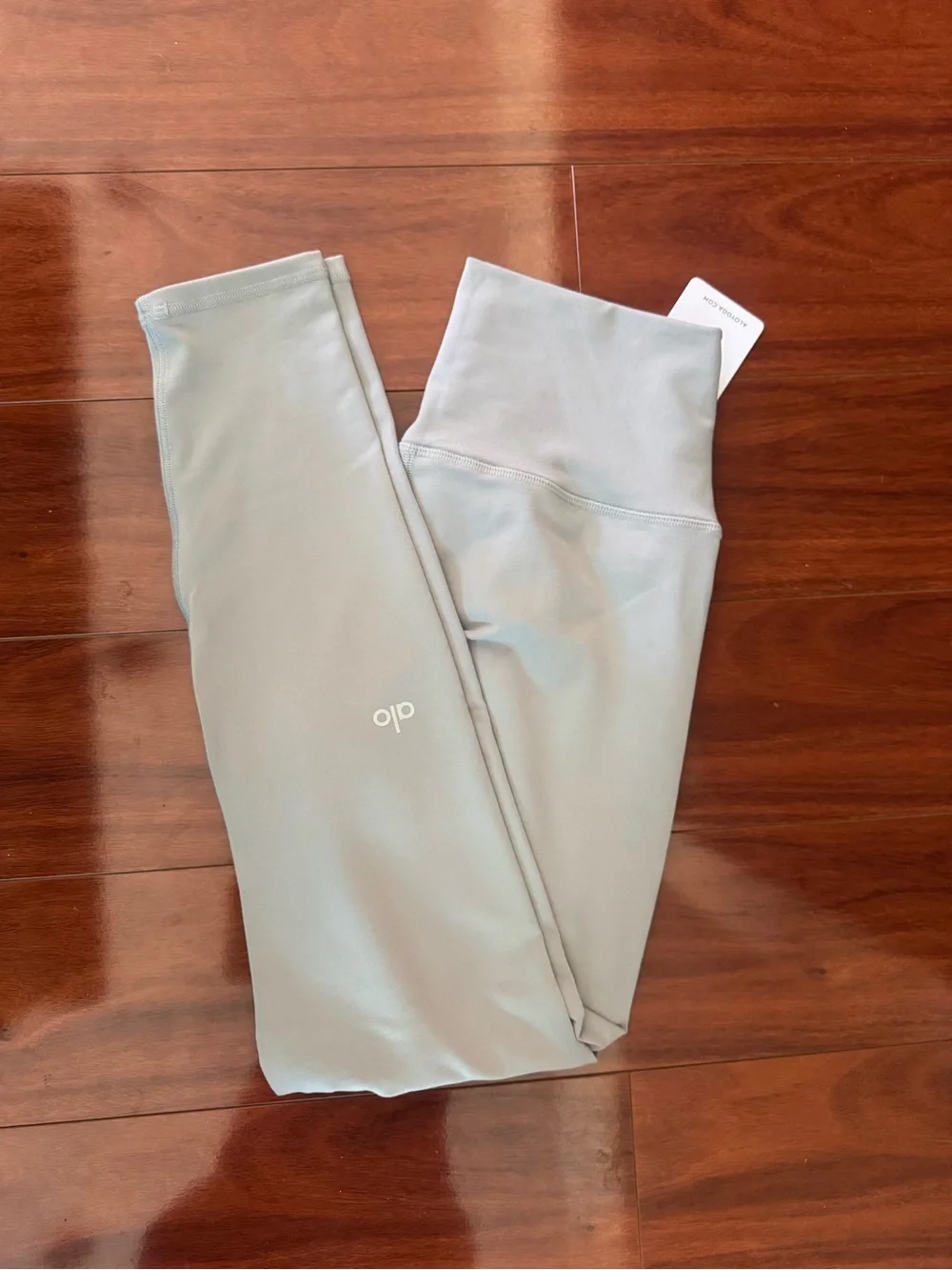 Alo Logo 7/8 High Waist Airbrush Lunar Gray Leggings Women’s Sz Medium-NWT